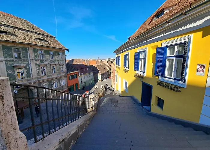 Cozy Apartment In The Heart Of Sibiu