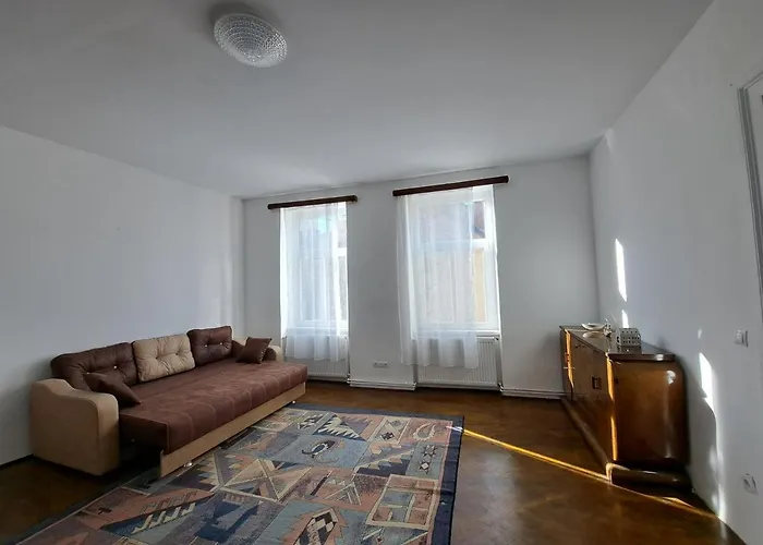 Cozy Apartment In The Heart Of Sibiu